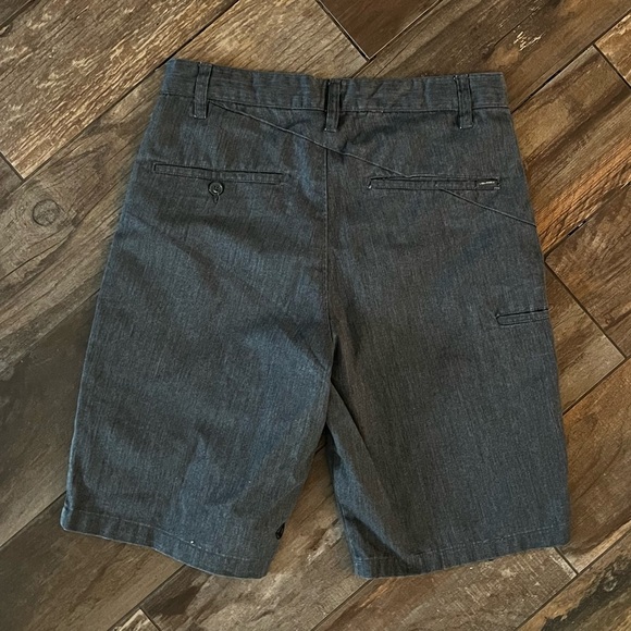 Volcom Shorts - Picture 2 of 5